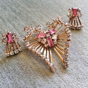 Vintage M&S Gold Filled Pink Baguette Rhinestone Brooch Earring Demi Set